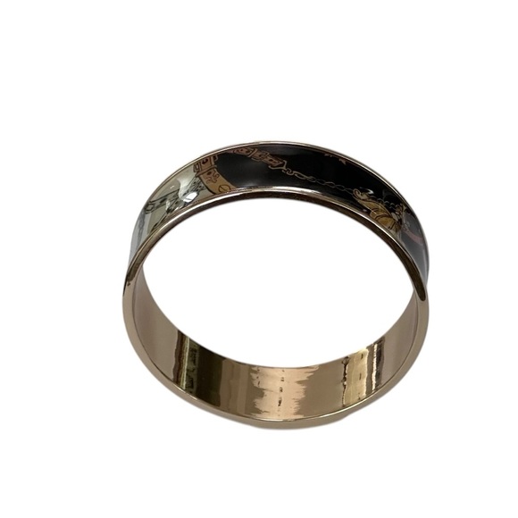 CHICO’S Gold Tone Hinged Bangle Bracelet Floral Chain Motifs Black White - Picture 6 of 6